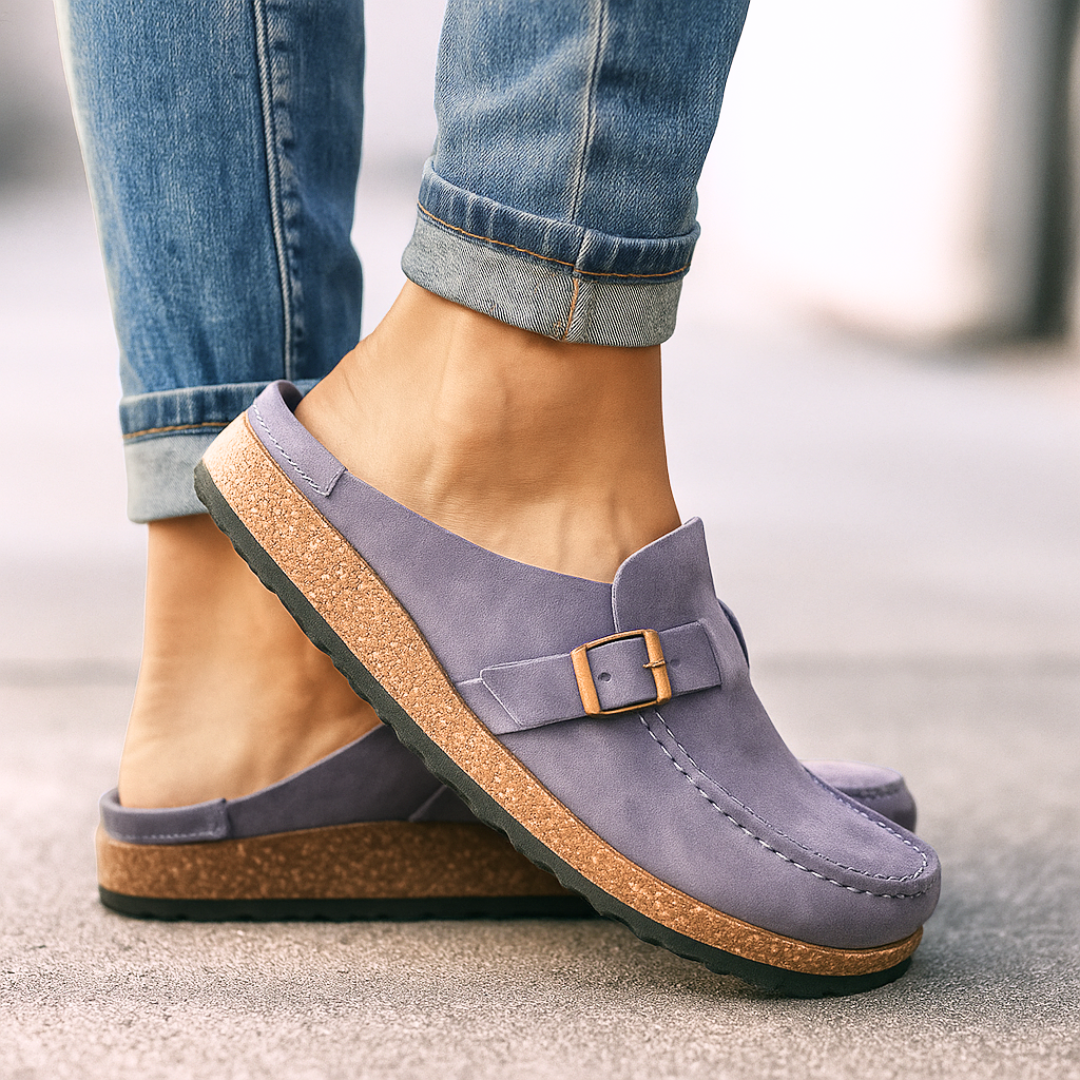 Éméria™ | Women’s Suede Buckle Loafers