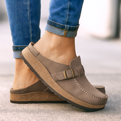 Éméria™ | Women’s Suede Buckle Loafers