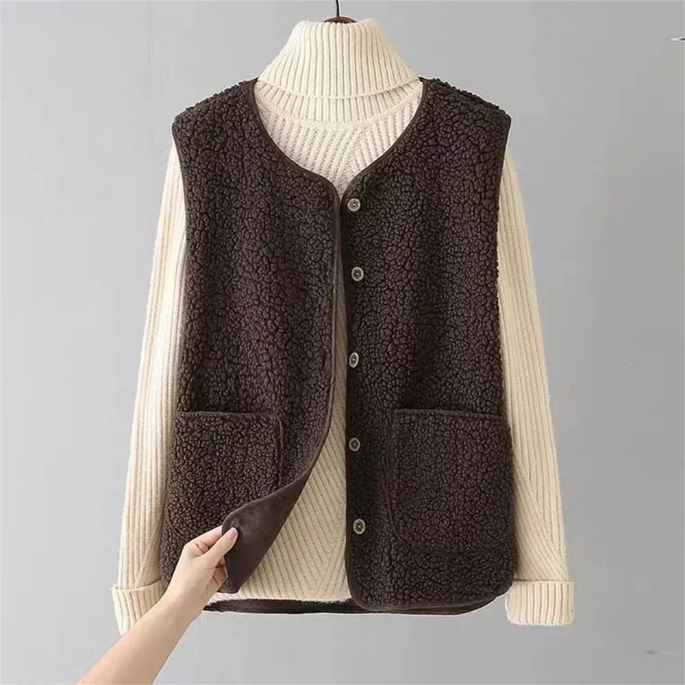 Yara™ | Versatile Chic Wool Vest
