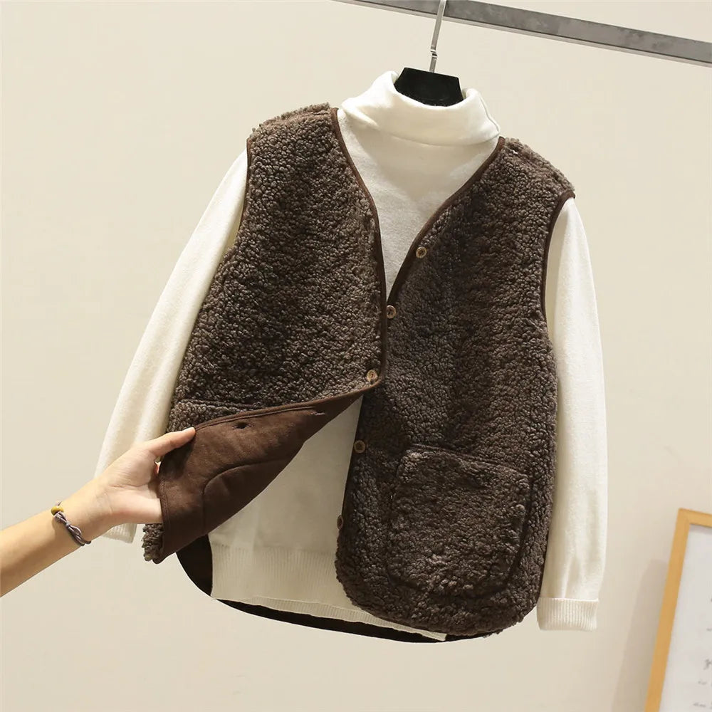 Yara™ | Versatile Chic Wool Vest