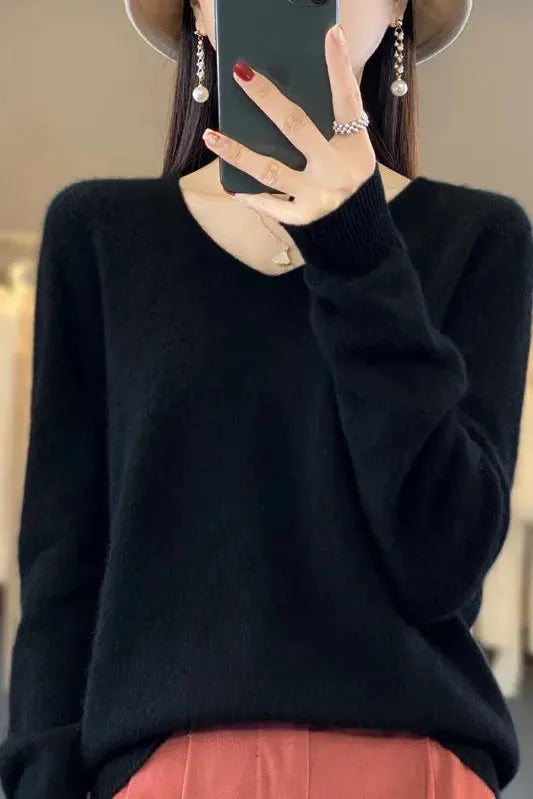 Lioraé™ | Soft V-Neck Cashmere Sweater