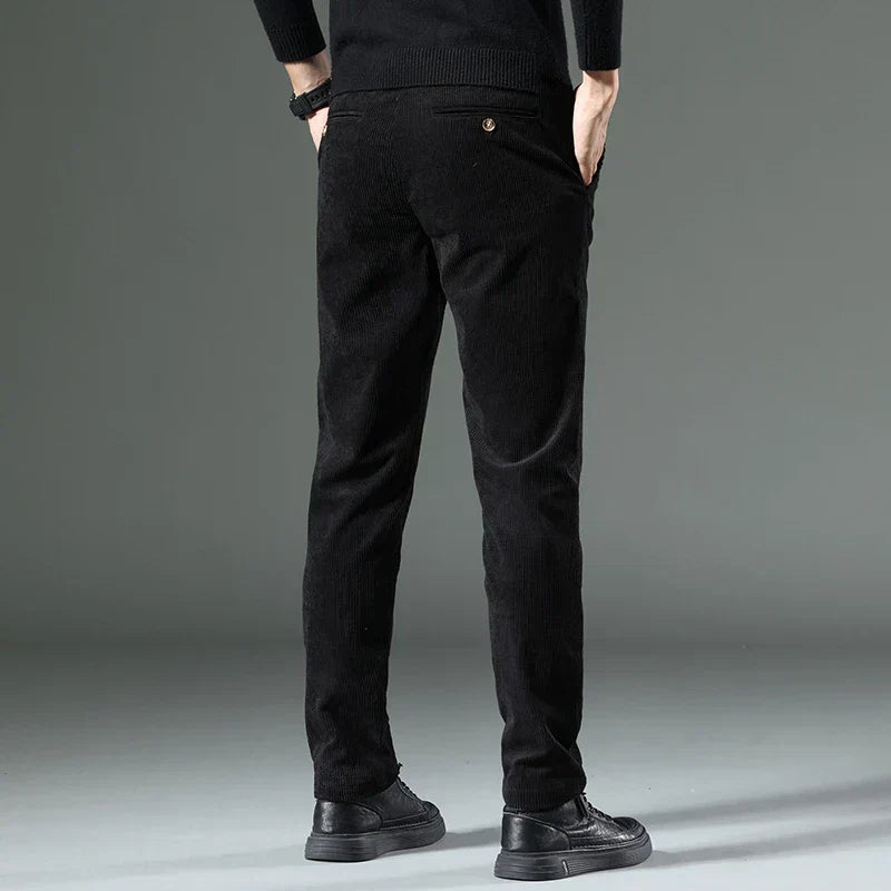Léon™ | Classic Corduroy Slim-Fit Pants