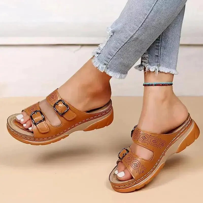 Flaviane™ | Women’s Comfort Buckle Wedge Sandals