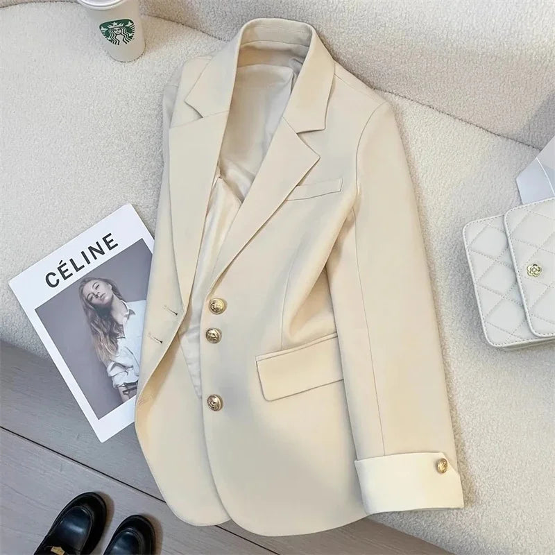 Élodie™ | Gold-Button Signature Blazer