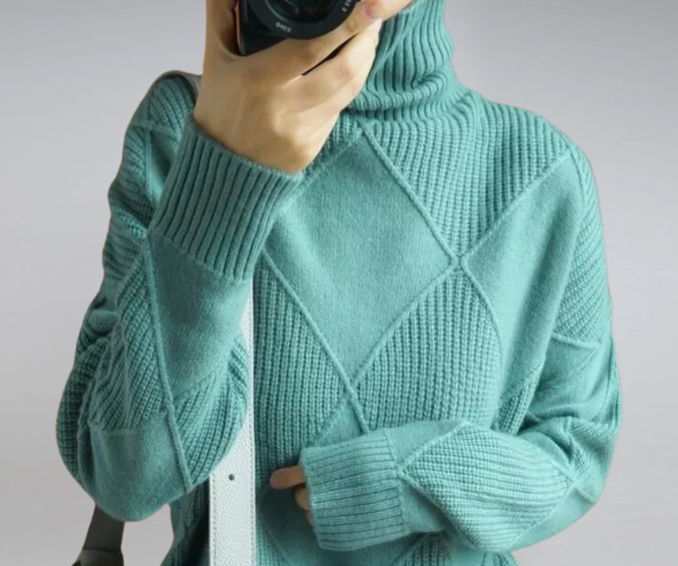 Myrélie™ | Diamond-Knit Turtleneck Sweater