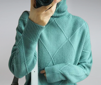 Myrélie™ | Diamond-Knit Turtleneck Sweater
