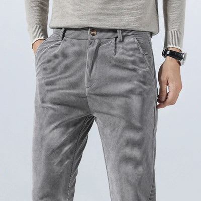 Léon™ | Classic Corduroy Slim-Fit Pants