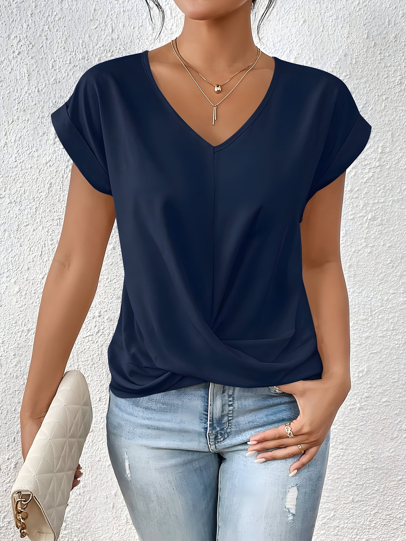 Naomi™ | V-Hals Twist Front Top
