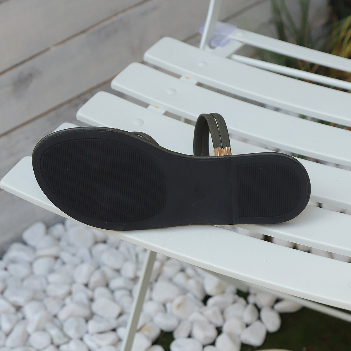 Noralie™ | Minimalist Cross-Strap Sandals