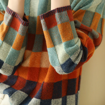 Solérie™ | Retro Check Knit Sweater
