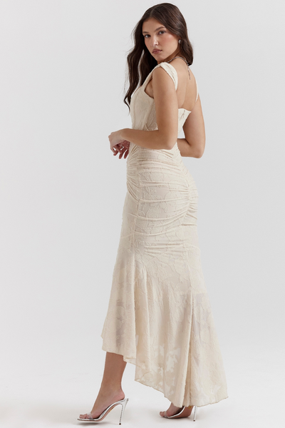 Dalira™ | Sculpted Elegance Maxi Dress