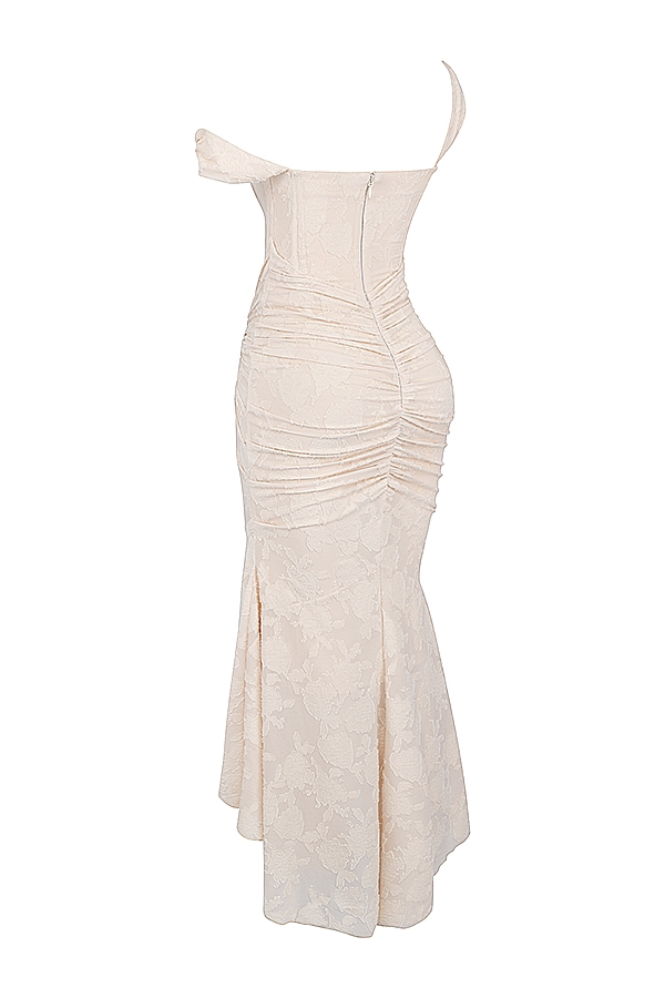 Dalira™ | Sculpted Elegance Maxi Dress