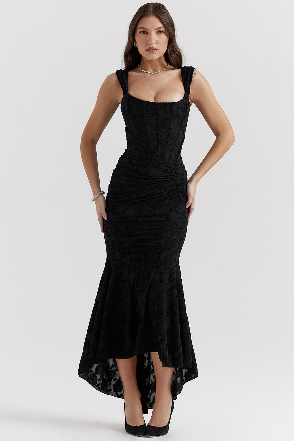 Dalira™ | Sculpted Elegance Maxi Dress