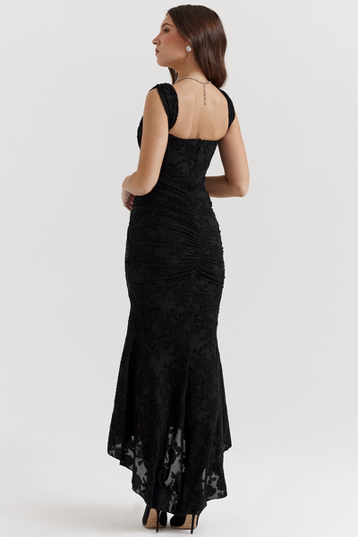 Dalira™ | Sculpted Elegance Maxi Dress