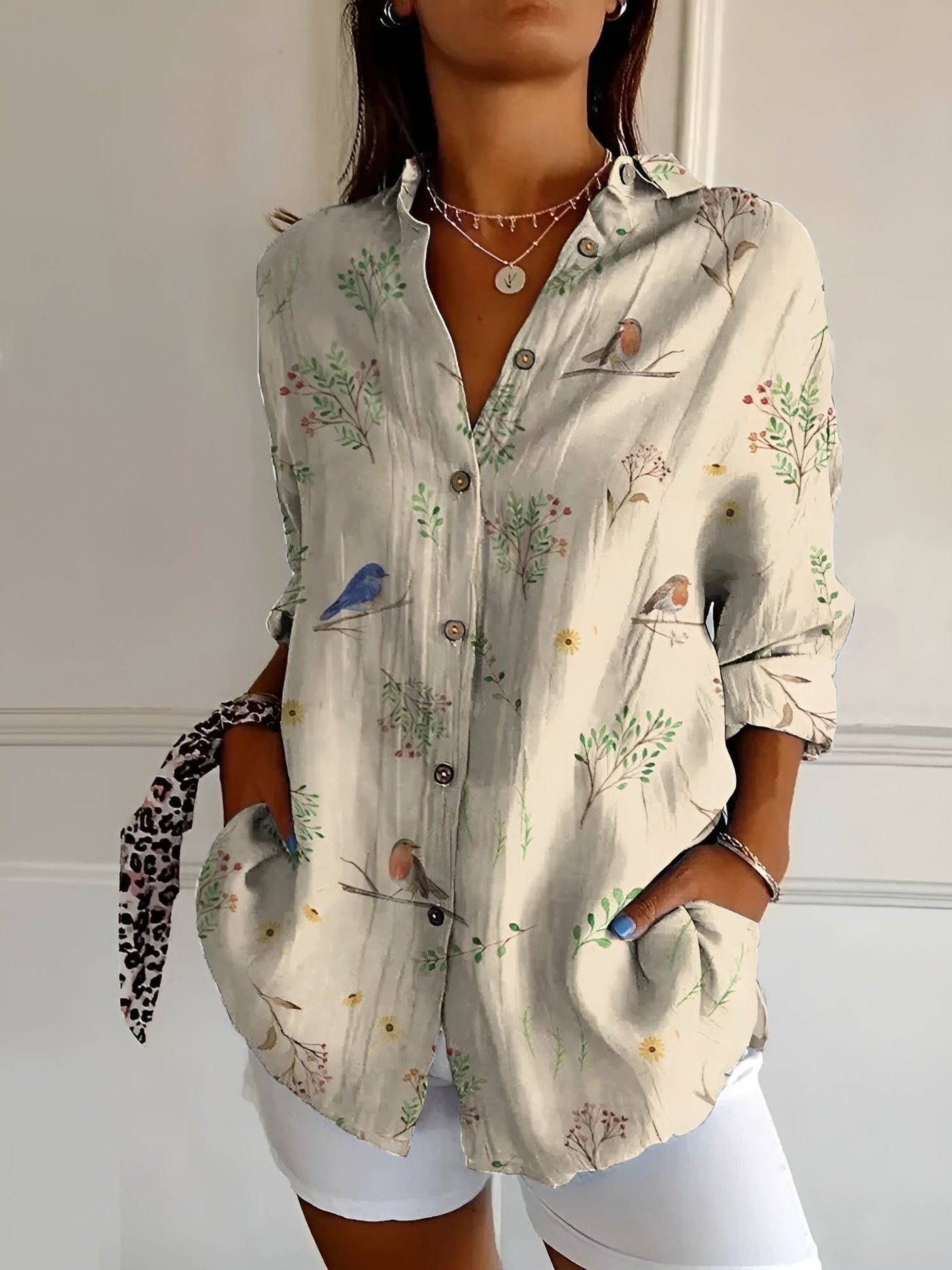 Yusra™ | Blouse with Floral Pattern and Buttons